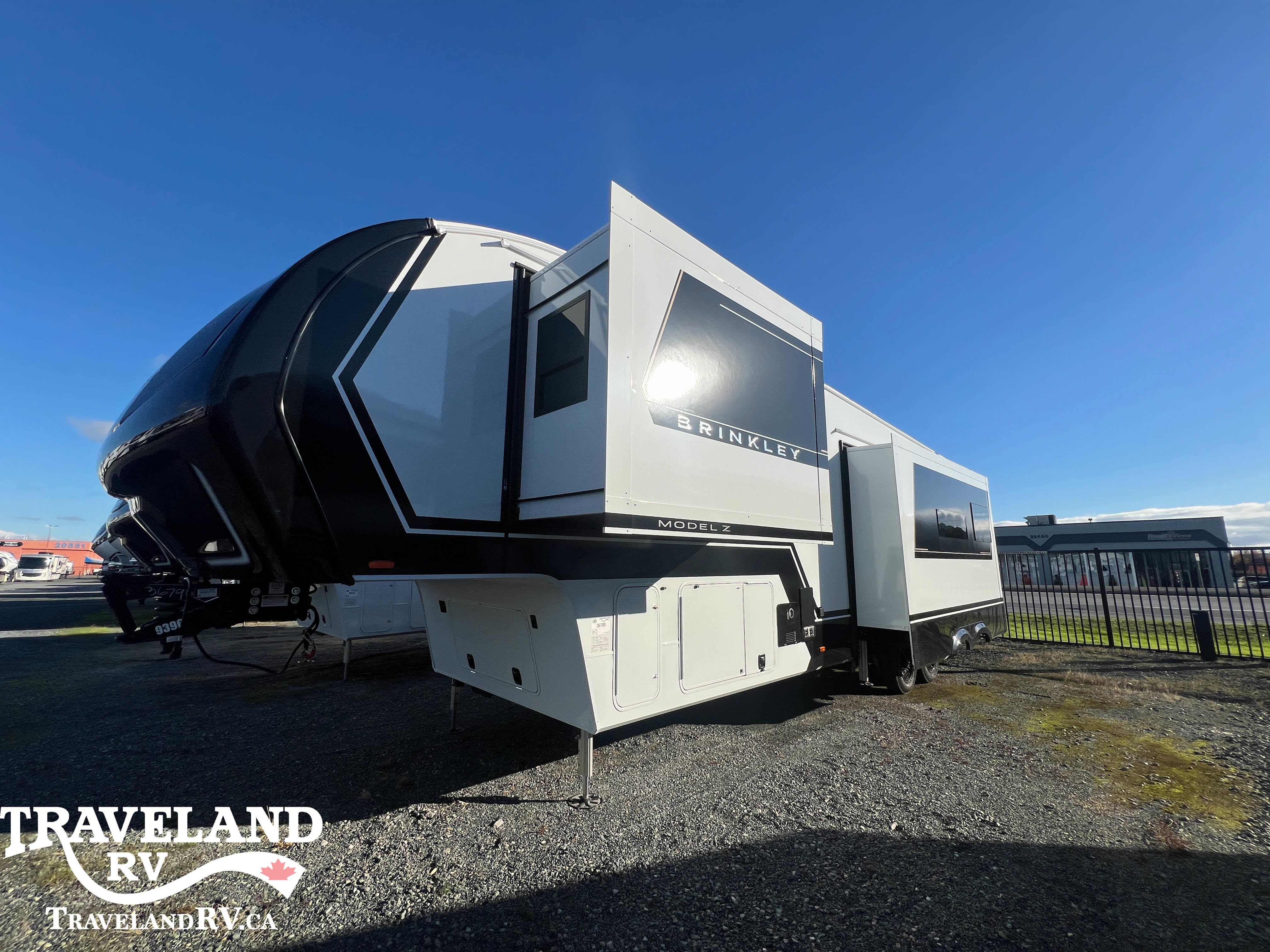 2026 Brinkley RV Model Z 3515 - Image 4
