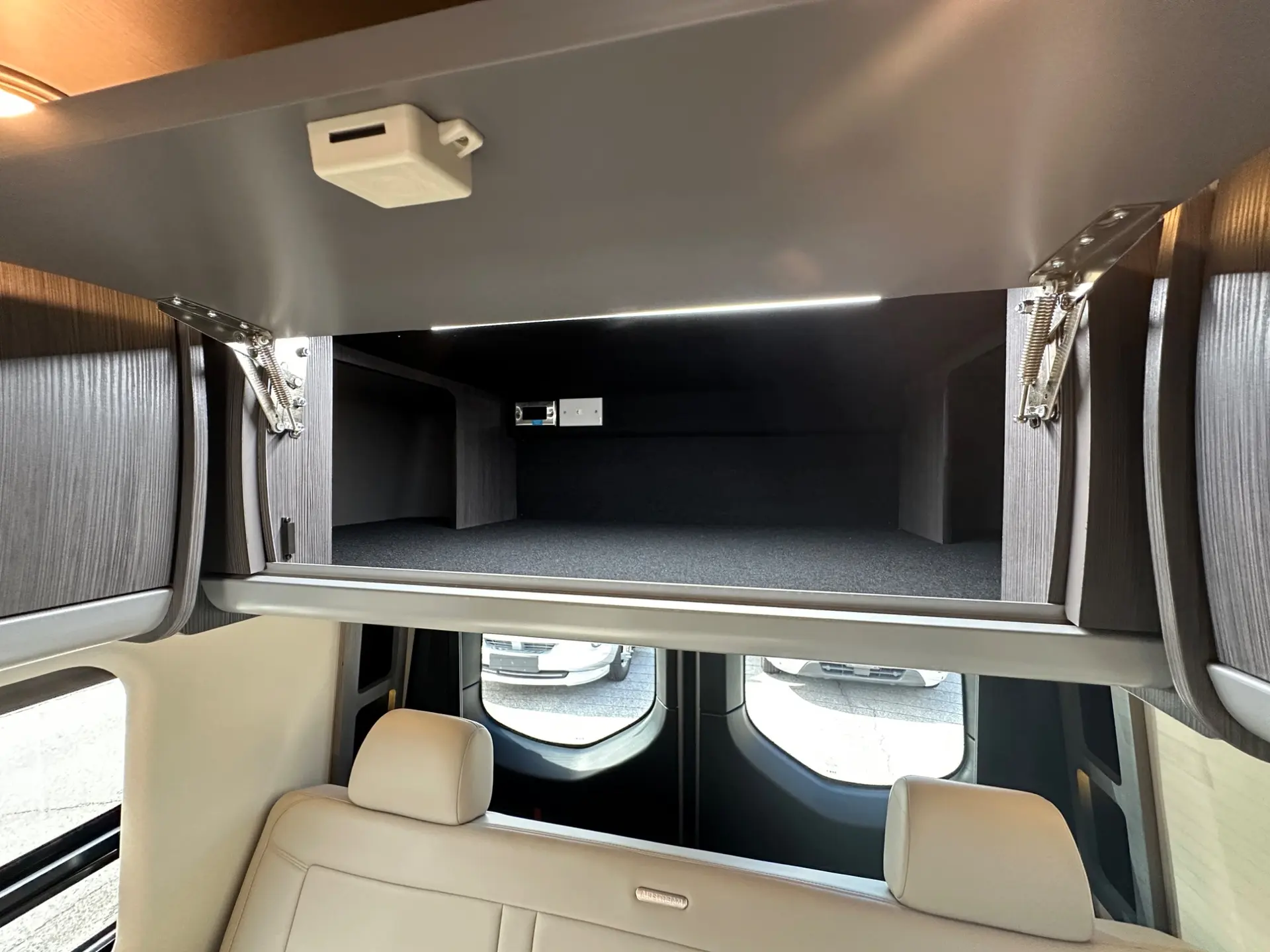2026 Airstream Interstate 24GT - Image 38