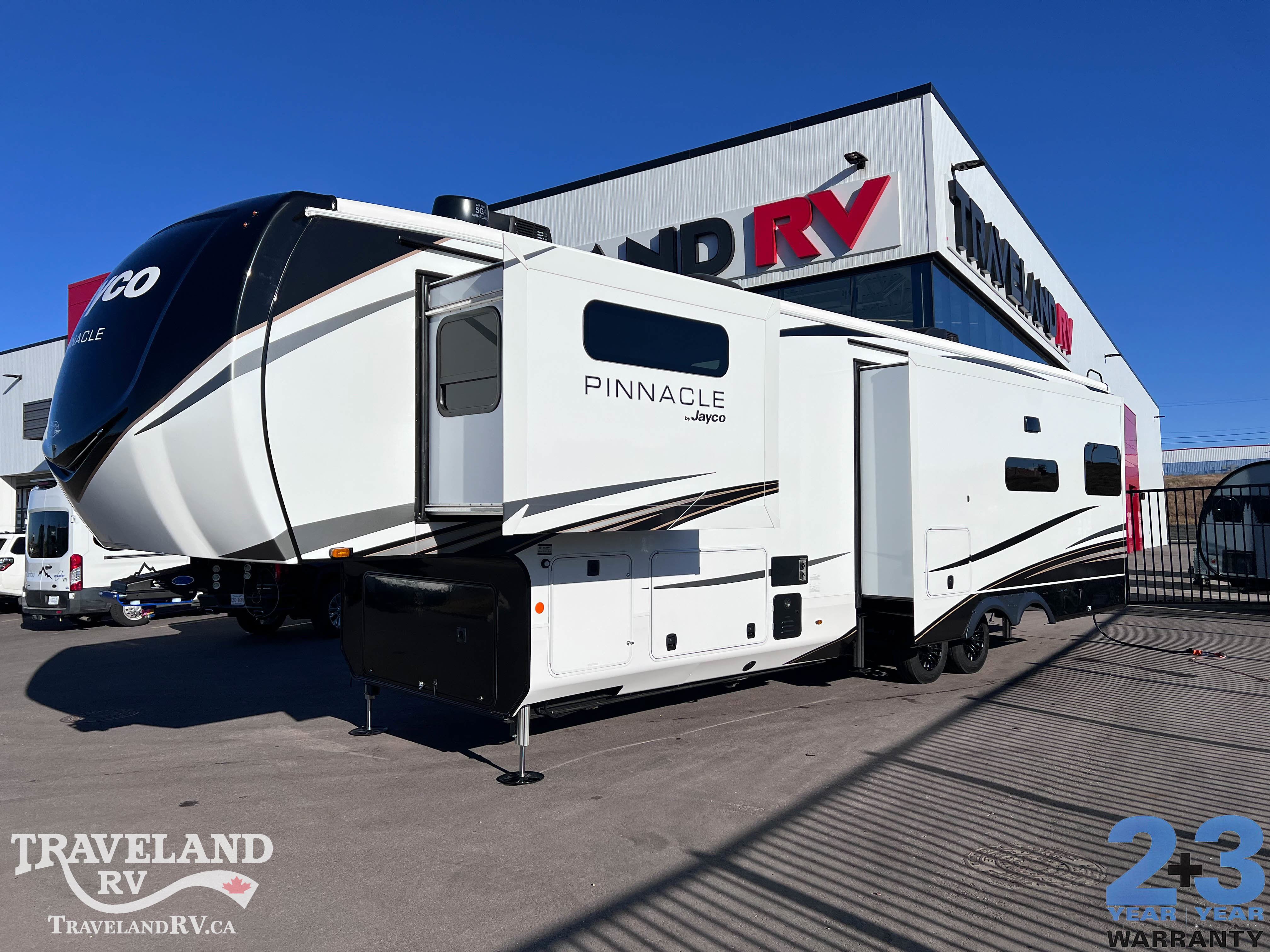 2026 Jayco Pinnacle 38KPTS - Image 5