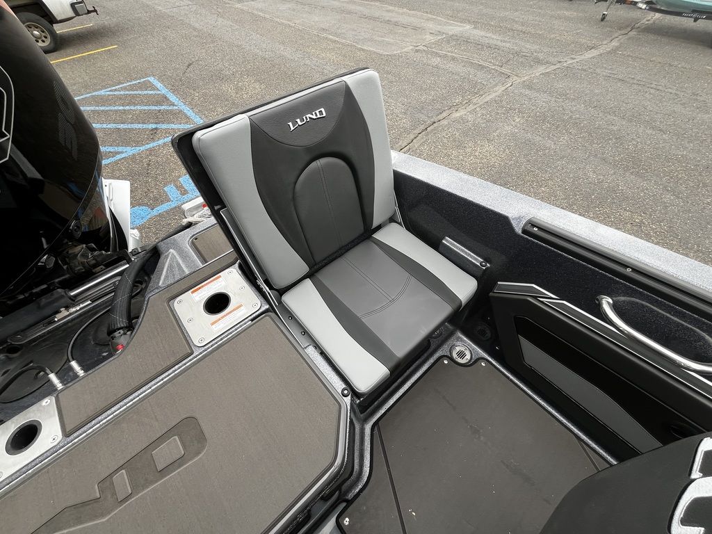 2026 Lund 202 PRO-V GL Sport - Image 11