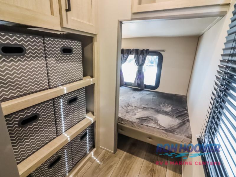 2026 COACHMEN 333DORM - Image 19