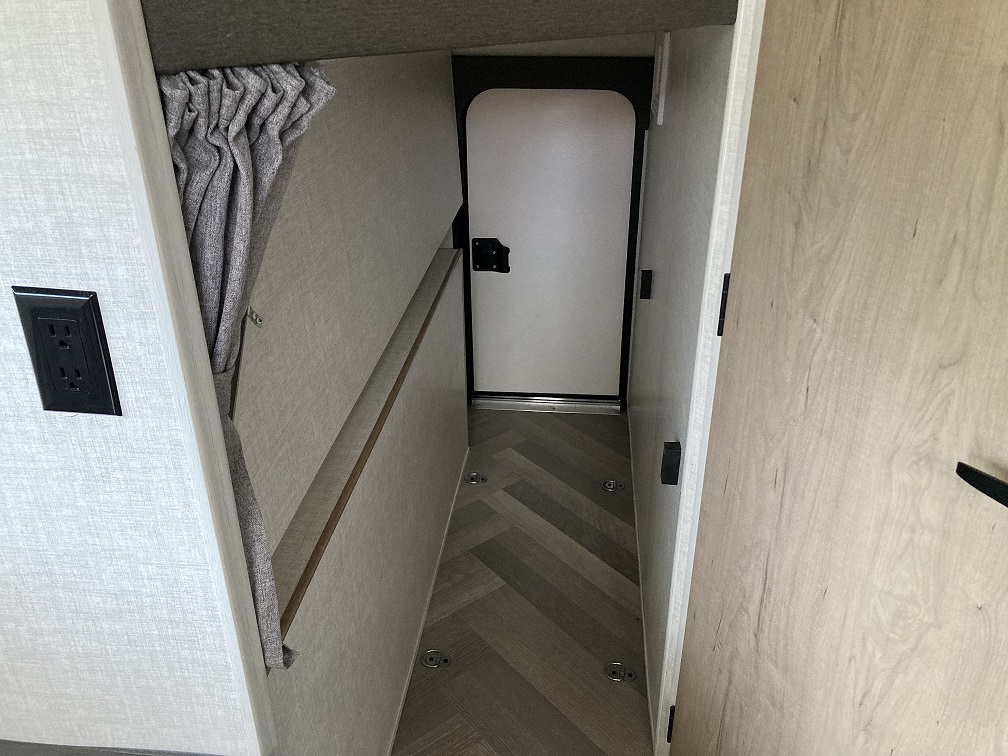 2022 Ember RV Overland 190MDB - Image 12
