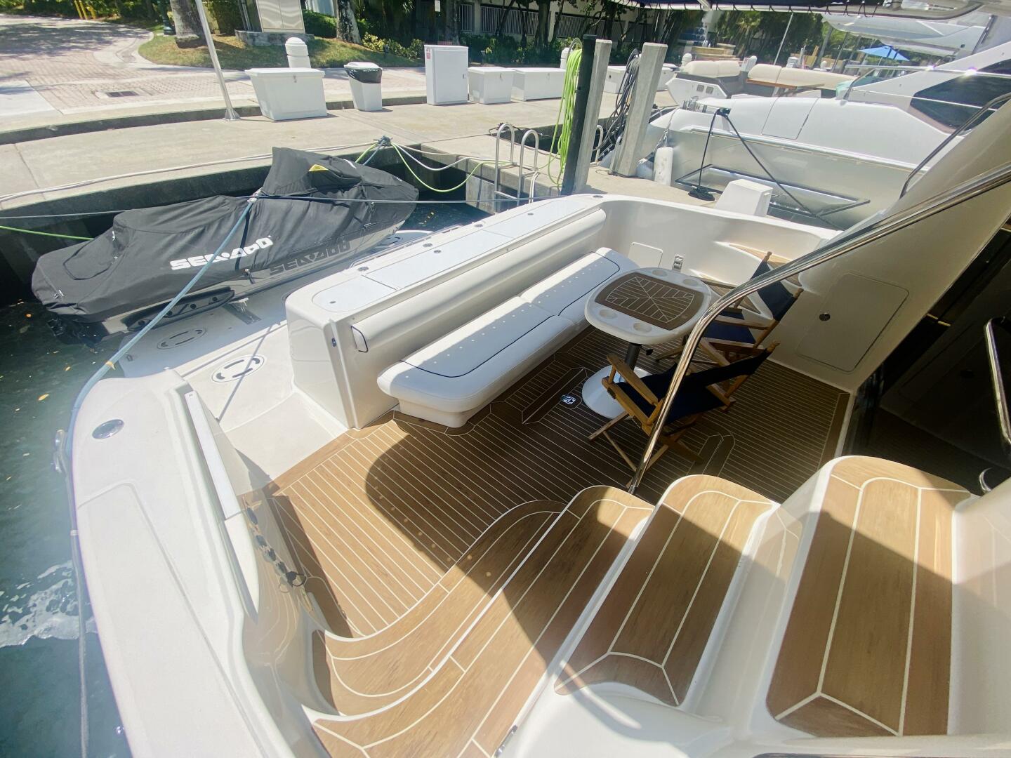 2006 Sea Ray 58 Sedan Bridge - Image 8