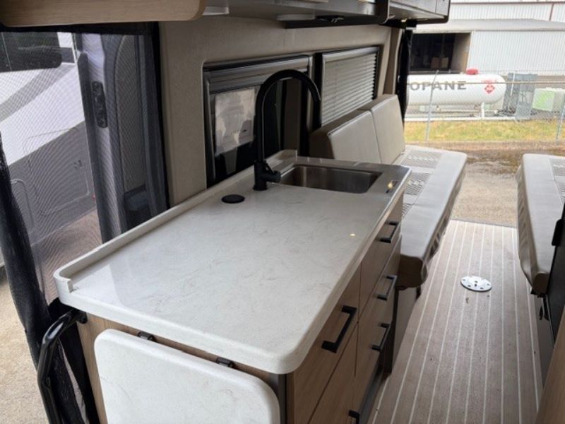2026 Entegra Coach Expanse 21L - Image 7