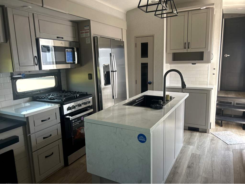 2026 JAYCO NORTH POINT 390CKDS - Image 11