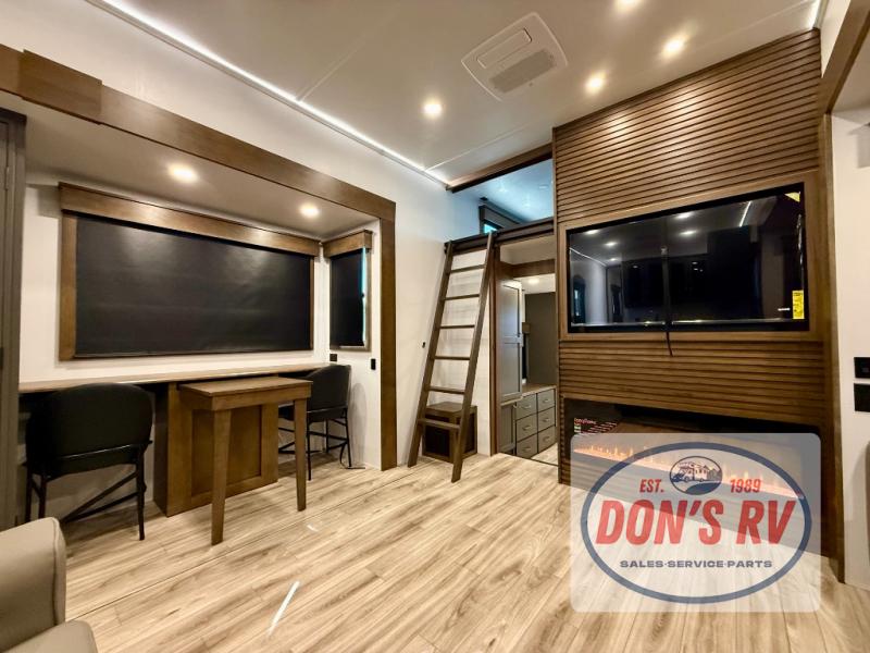 2027 High Country 391TB - Image 43