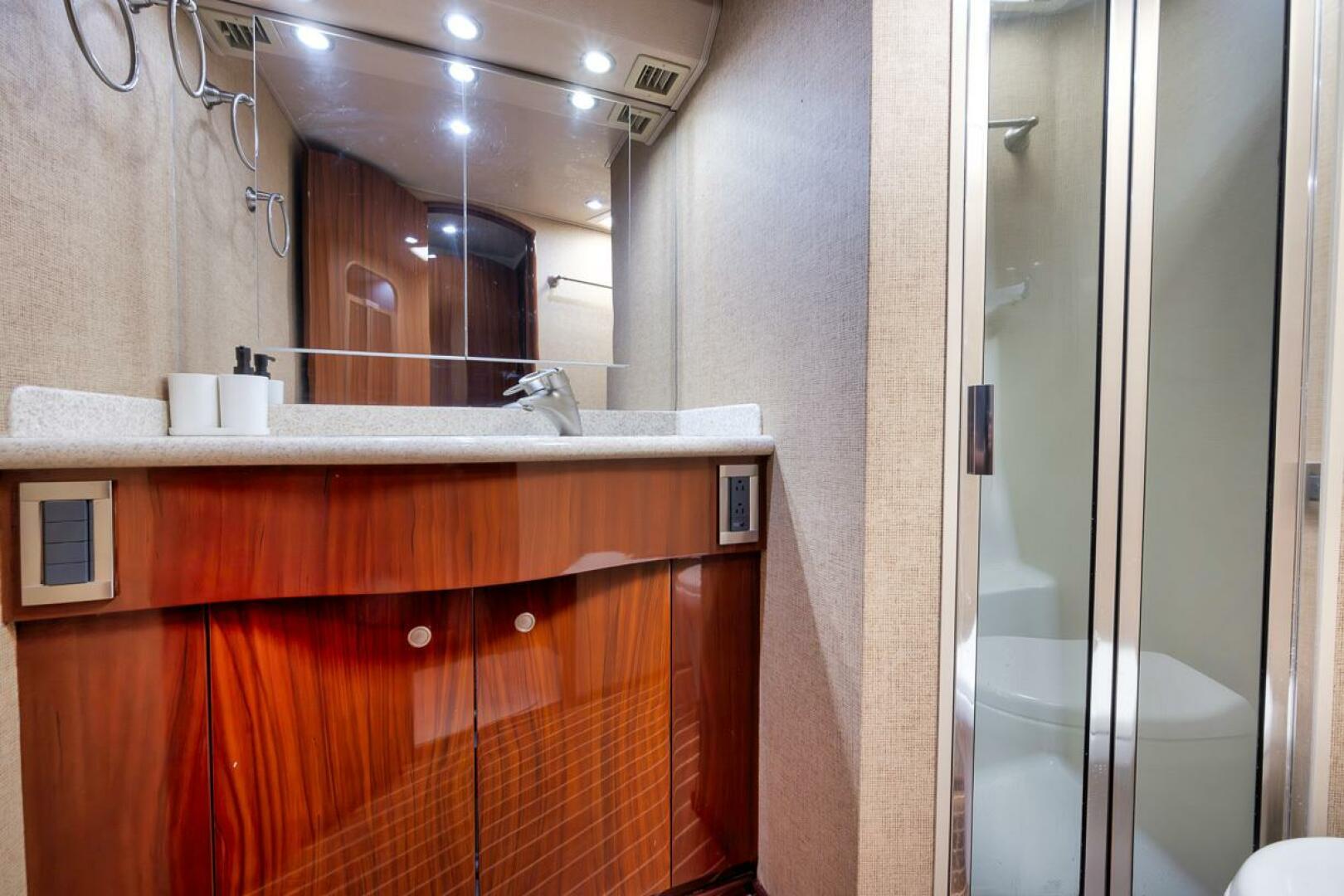 2007 Viking 52 Sport Coupe - Image 39
