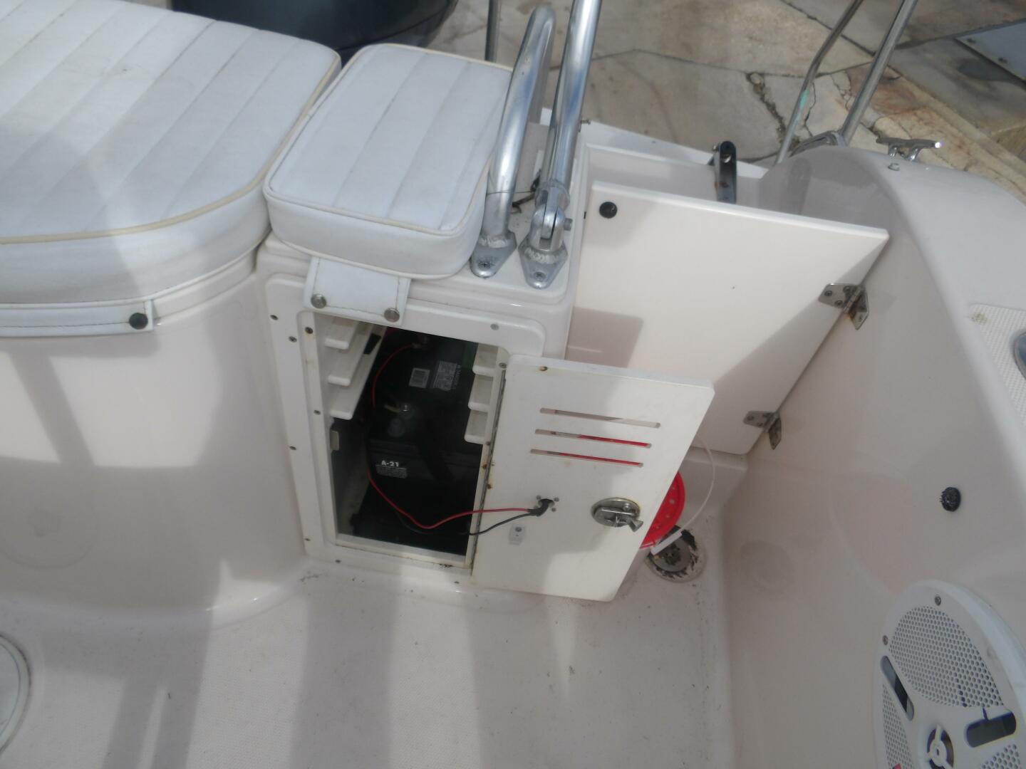 2006 Cobia 210 CC - Image 40