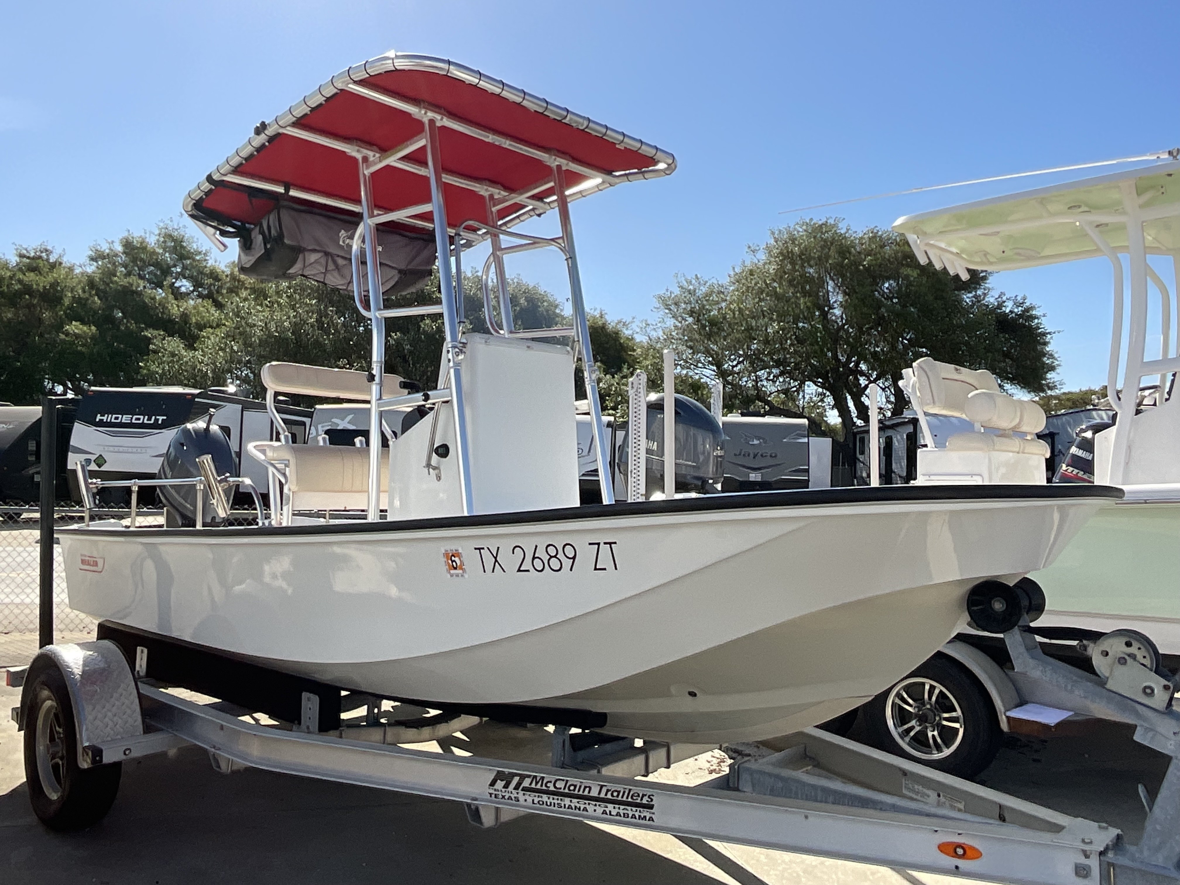 1984 BOSTON WHALER 2027 17 MONTAUK - Image 1
