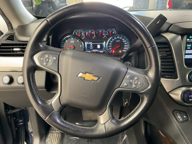 2019 Chevrolet Suburban 1500 Utility 4D LT 4WD - Image 14
