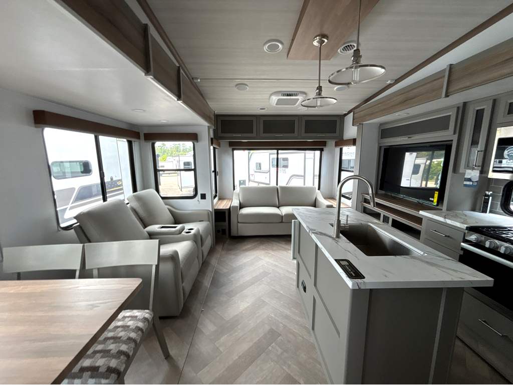 2026 Keystone SPRINTER 3590LFT - Image 7