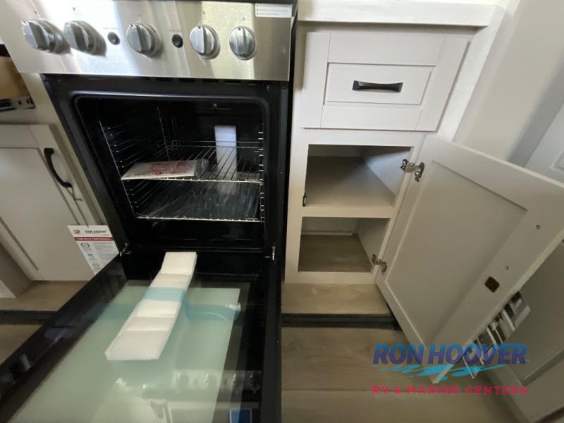2026 JAYCO NORTHPOINT 382FLRB - Image 13