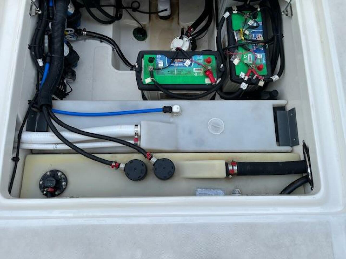 2018 Boston Whaler 270 Vantage - Image 53