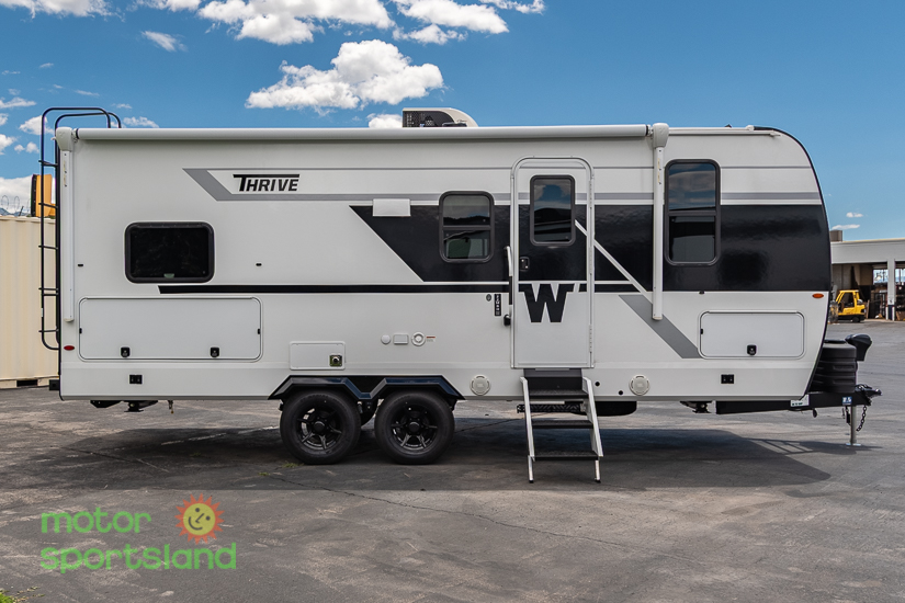 2026 Winnebago Thrive 22MBH - Image 6