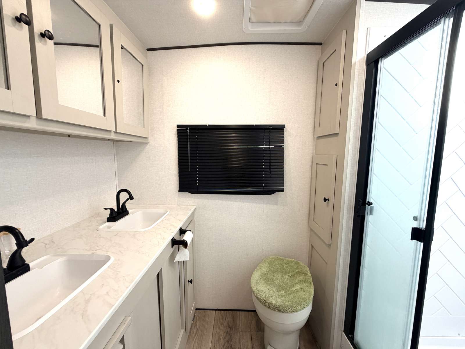 2025 Coachmen Northern Spirit 2565FK - Image 14