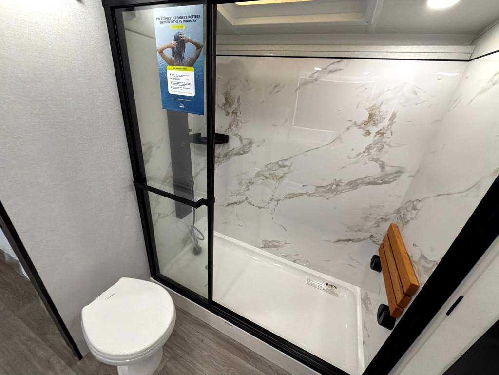 2027 JAYCO PINNACLE 39FBRL - Image 19