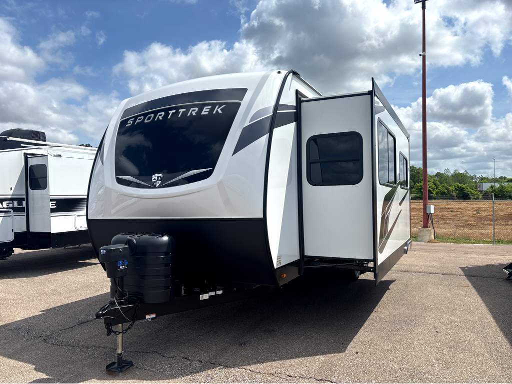 2026 VENTURE RV SPORTTREK 251VFK - Image 2