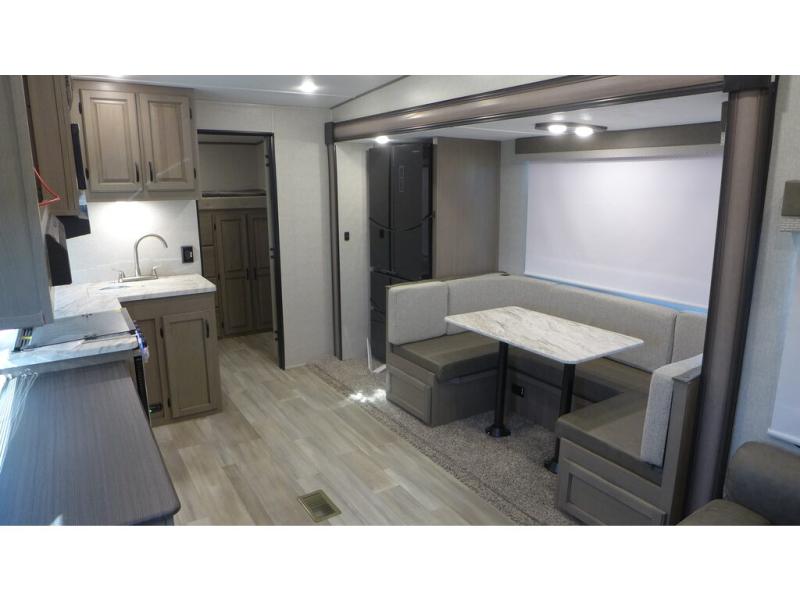 2022 Coachmen Chaparral Lite 274BH - Image 10