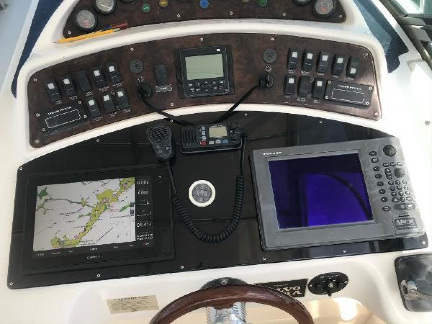2000 Riviera 4000 Offshore - Image 2