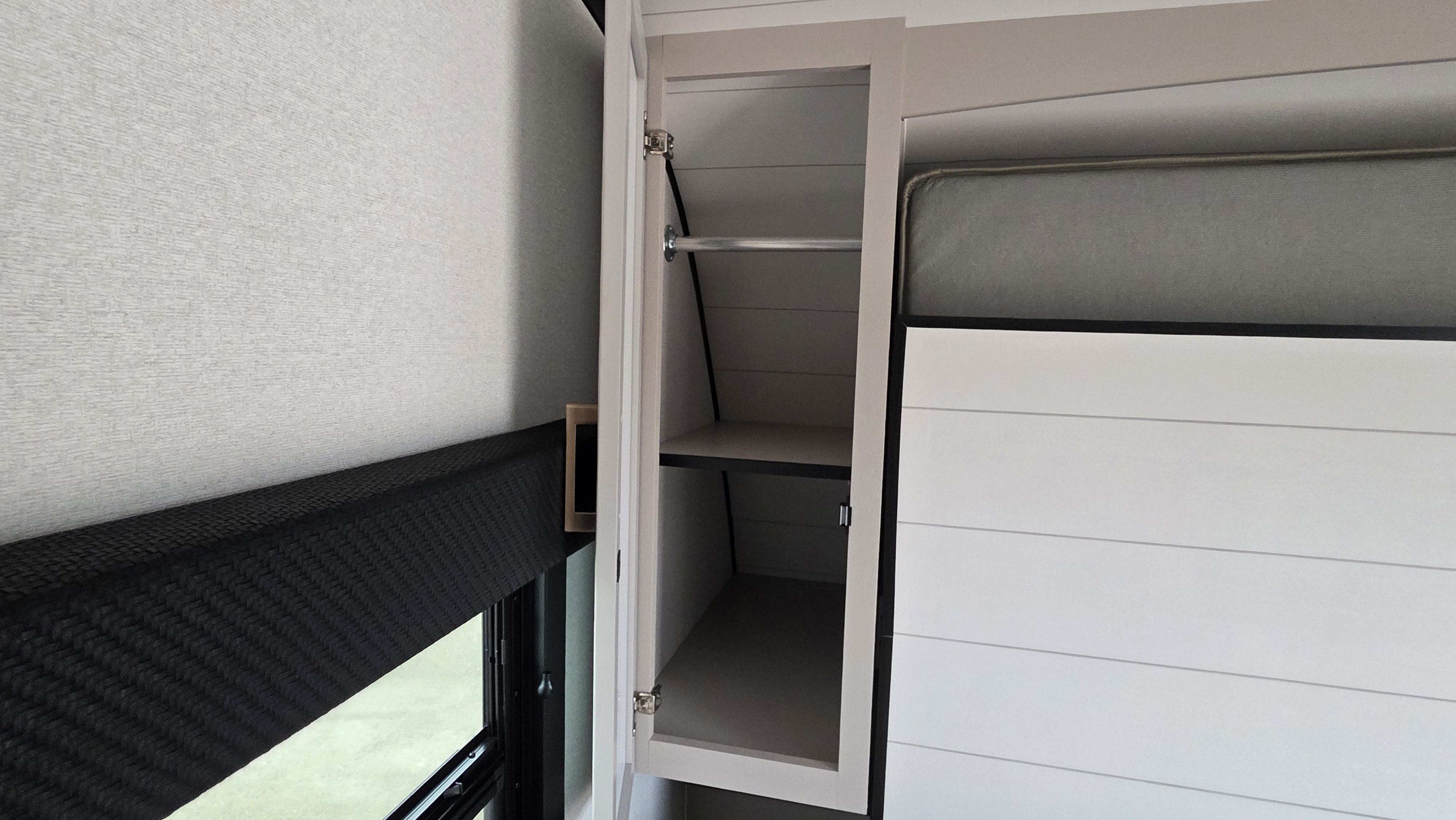 2027 JAYCO JAY FEATHER 21MML - Image 22