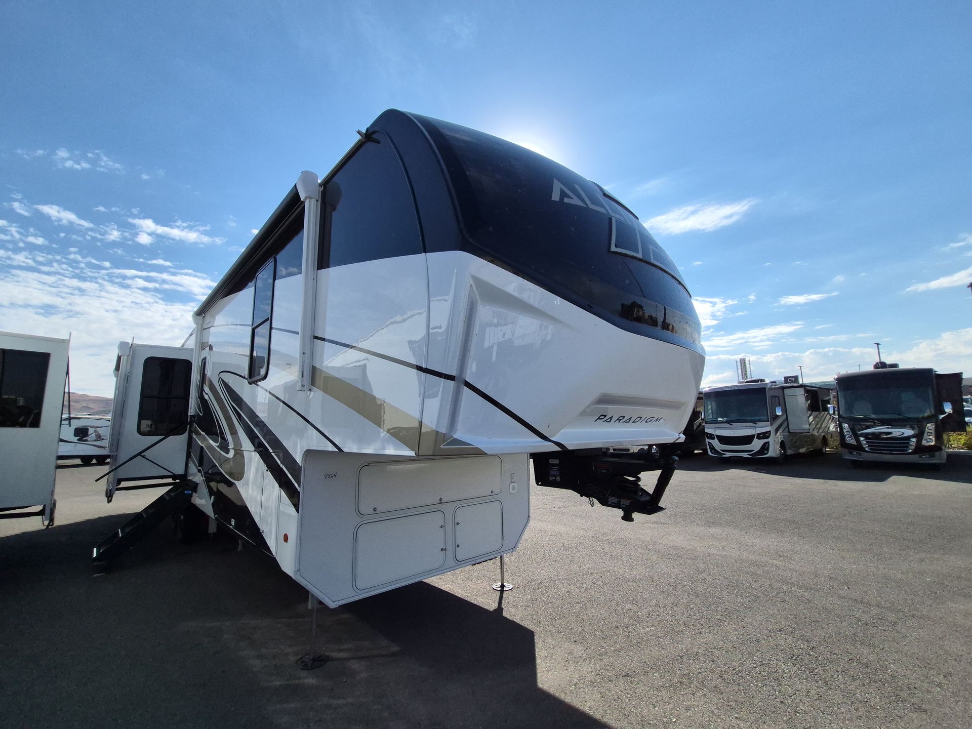 2027 Alliance RV Paradigm 340RL - Image 3