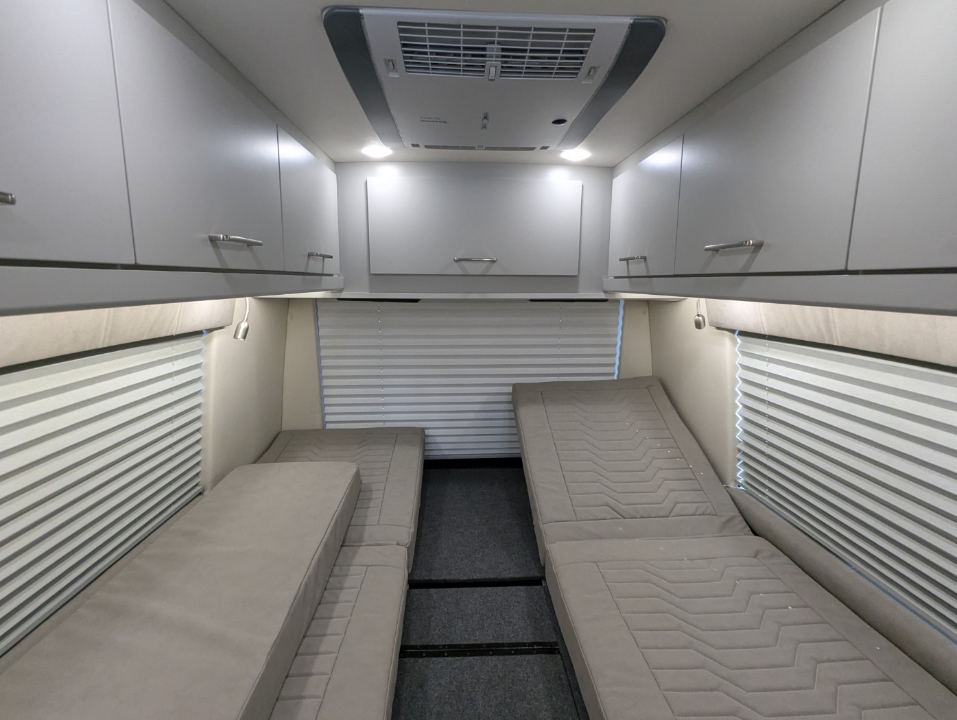 2025 Coachmen Galleria Li3 24A - Image 26