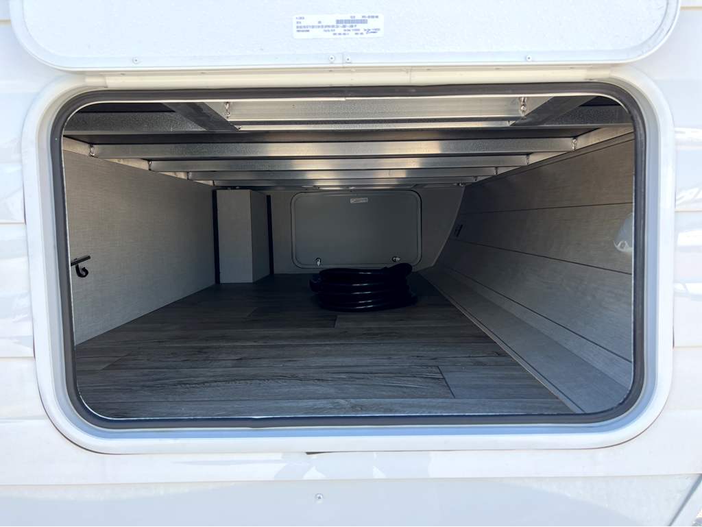 2026 VENTURE RV SIENNA 251VRB - Image 25