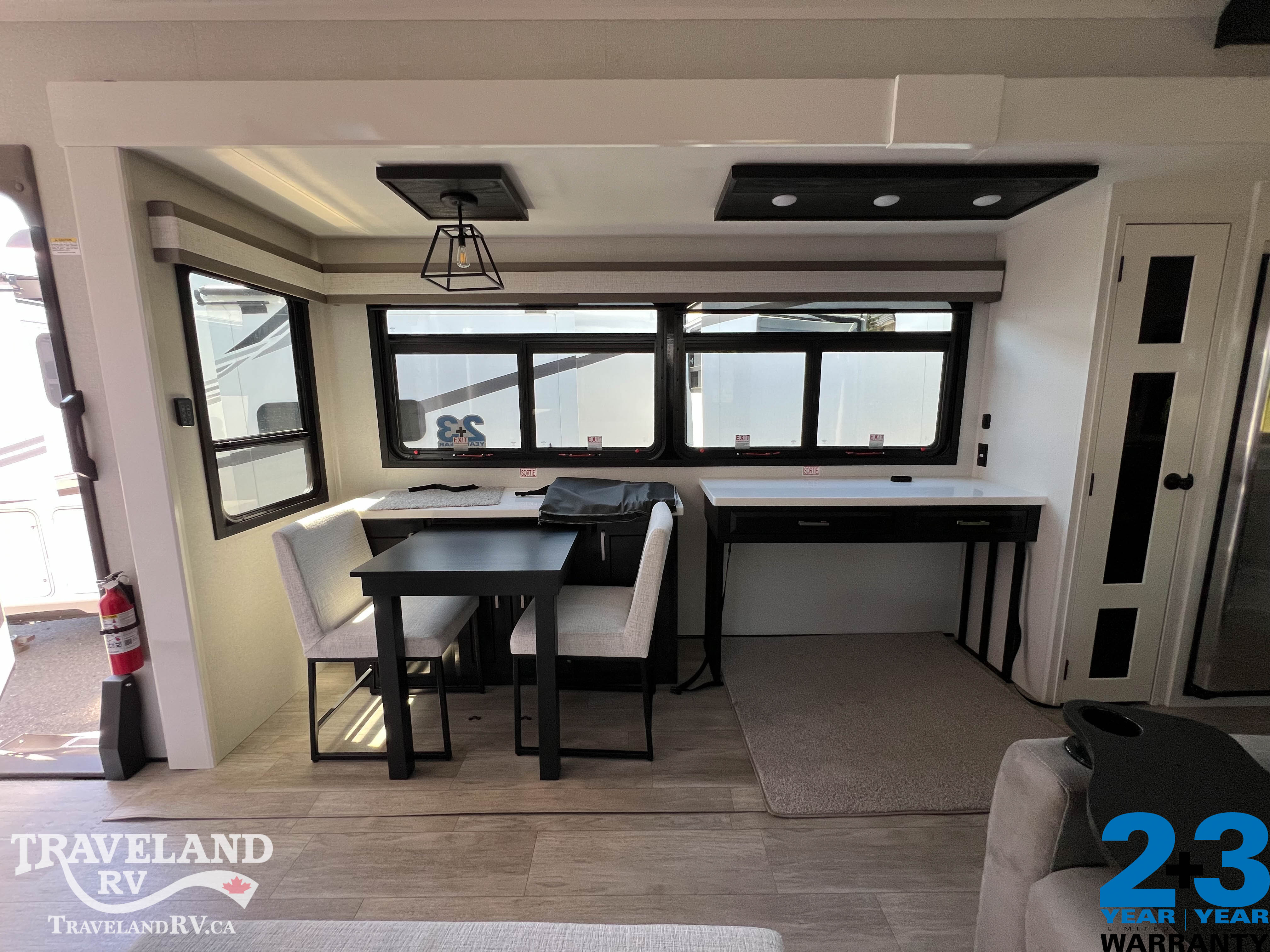 2026 Jayco Pinnacle 38FBRK - Image 9
