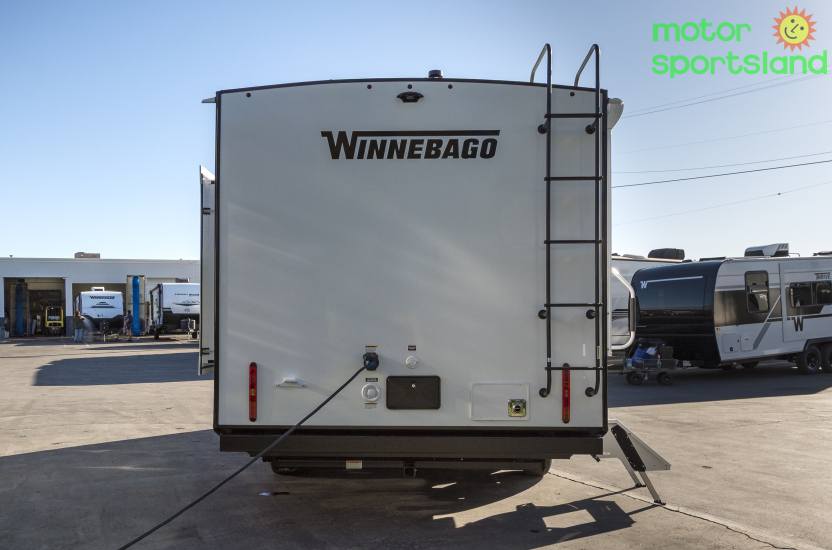 2026 Winnebago Thrive 18FBS - Image 4