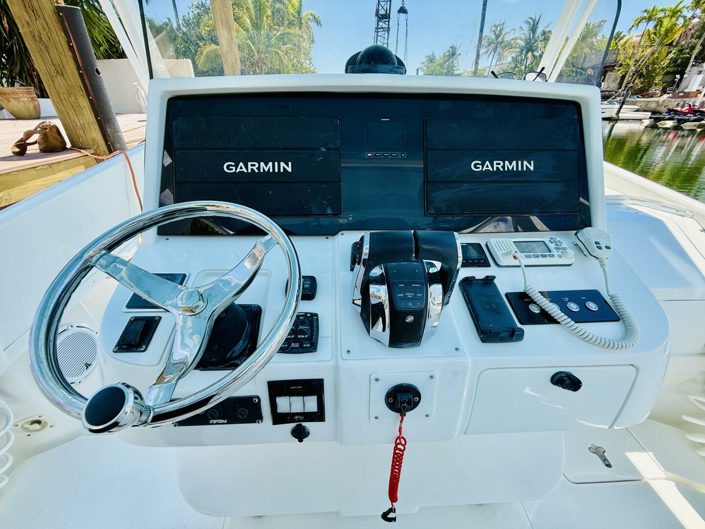 2003 Intrepid 377 - Image 34