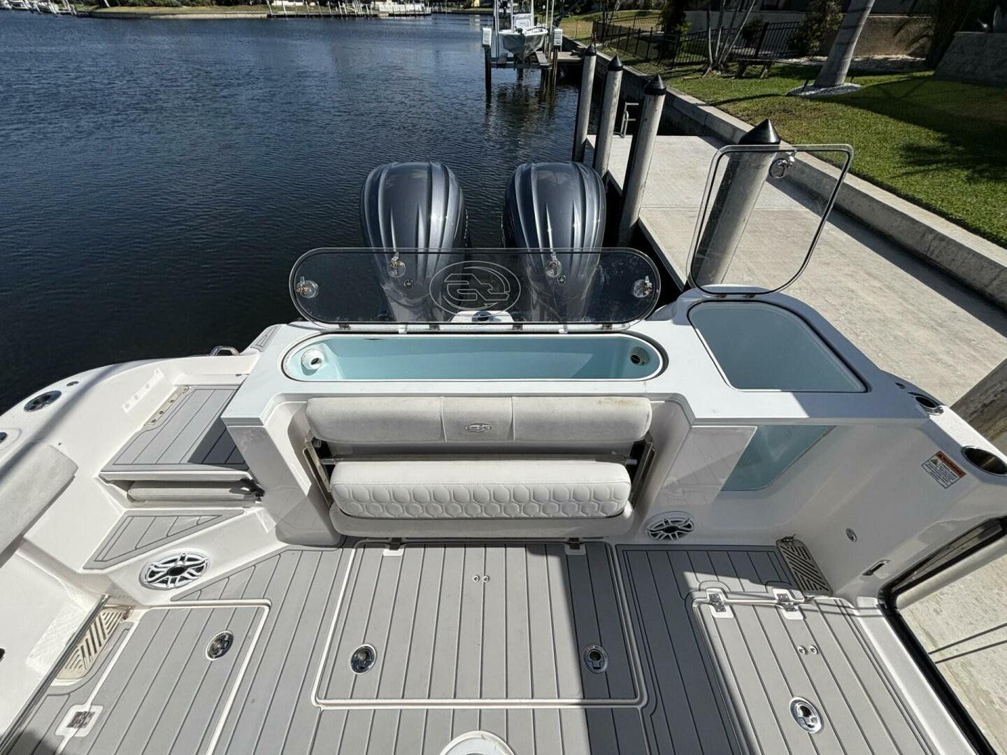 2023 Sea Fox 328 Commander - Image 4