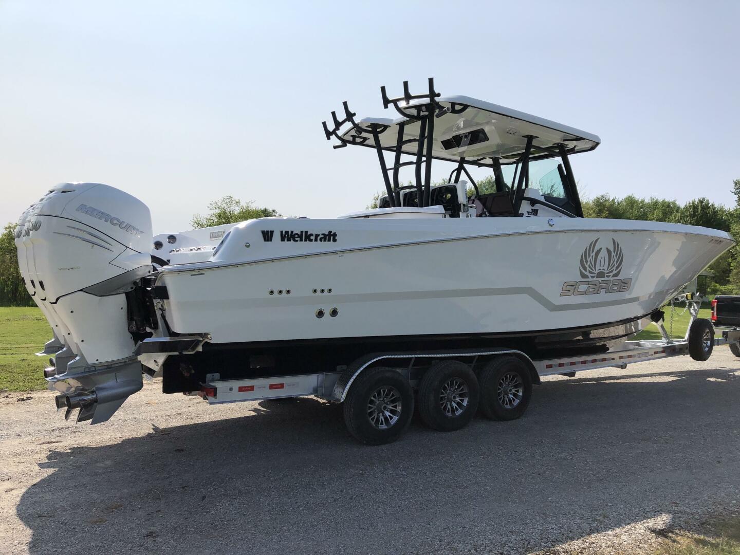 2022 Wellcraft 352 Fisherman - Image 2