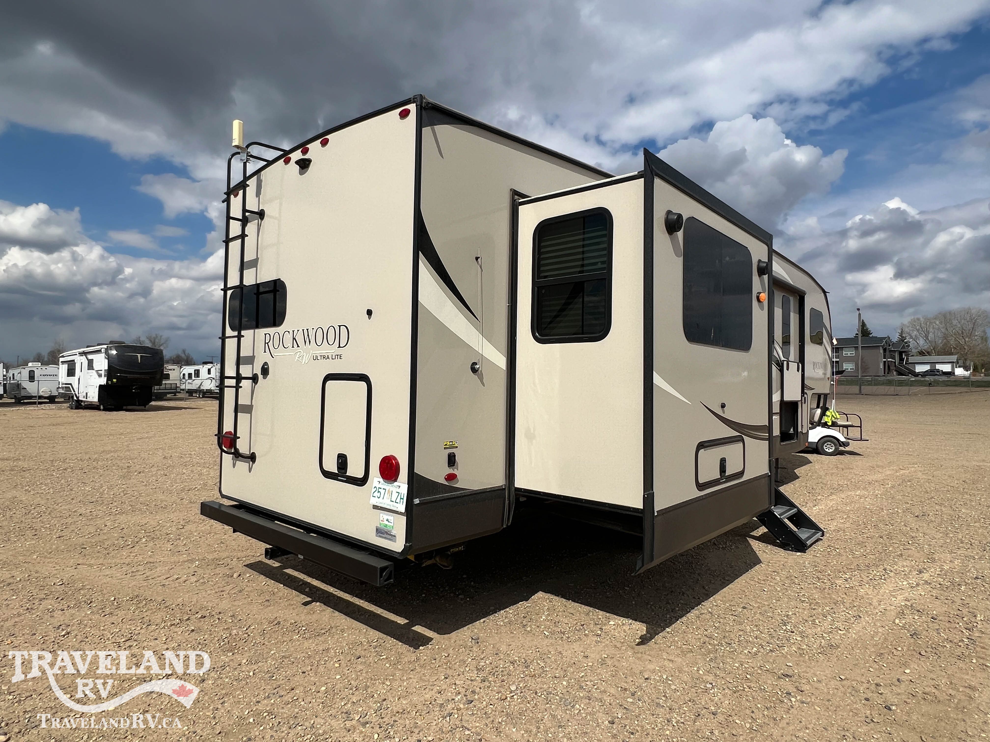 2020 Forest River Rockwood Signature Ultra Lite 2896MB - Image 9