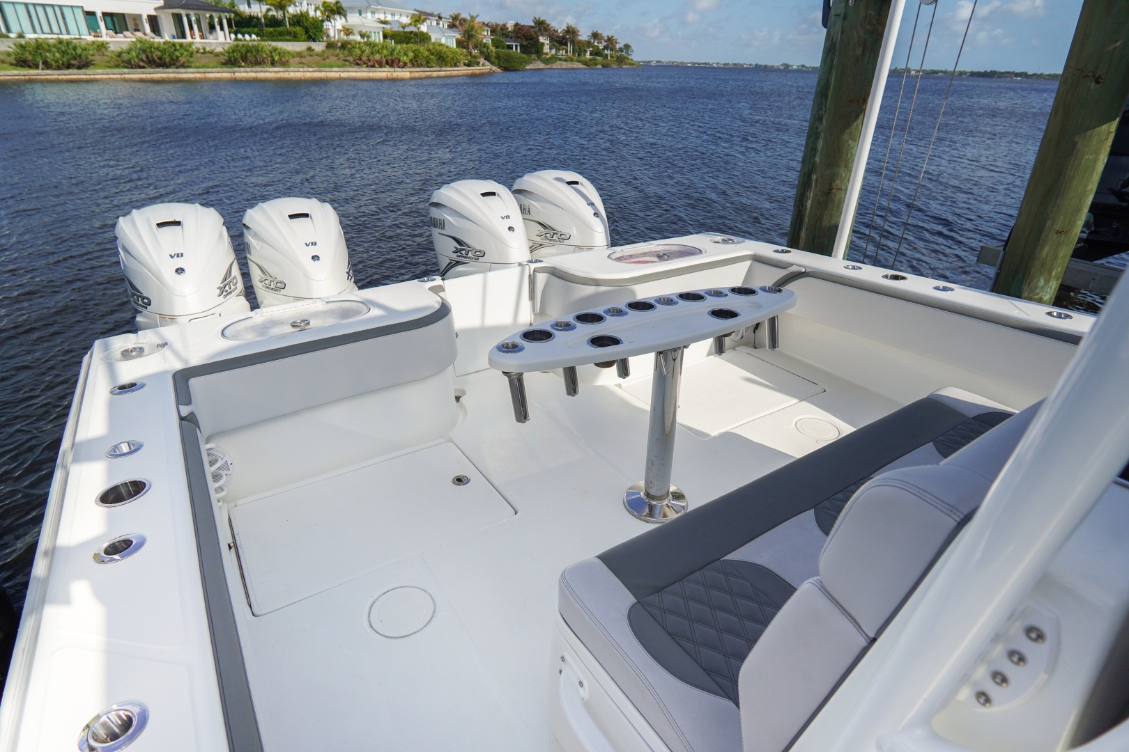2022 Sea Hunter 41 CTS - Image 3