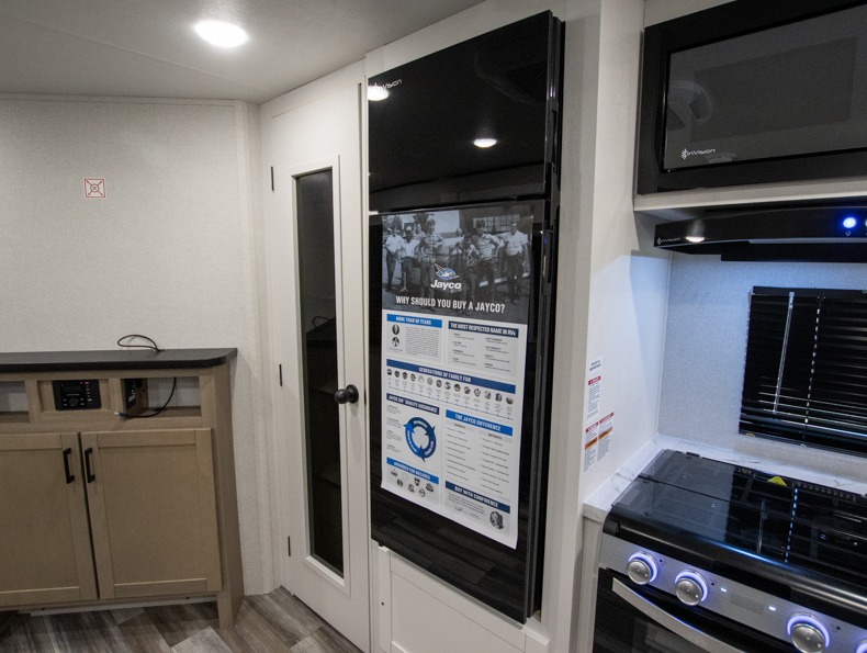 2026 Jayco Jay Flight SLX 295TBS - Image 10