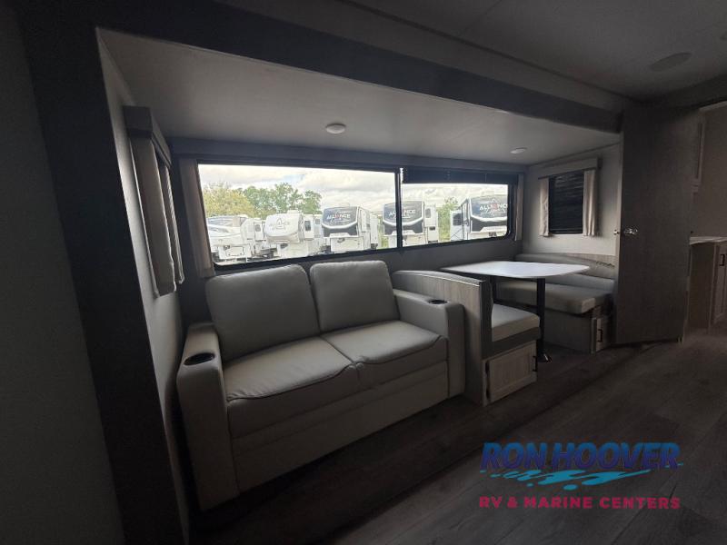 2026 COACHMEN 333DORM - Image 16