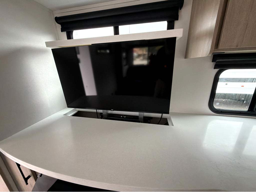 2025 GRAND DESIGN IMAGINE 2670MK - Image 24
