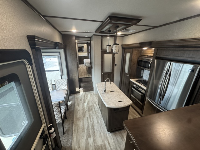 2020 Grand Design Solitude 380FL - Image 19