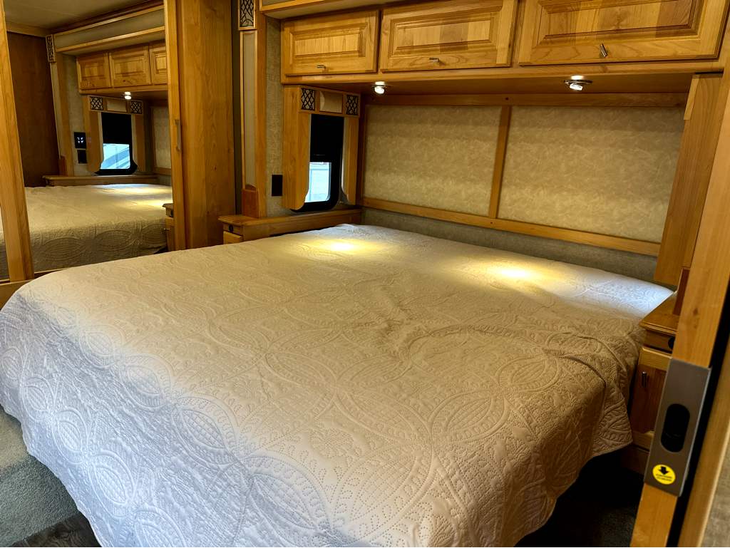 2018 TIFFIN ALLEGRO BREEZE 33 BR - Image 15
