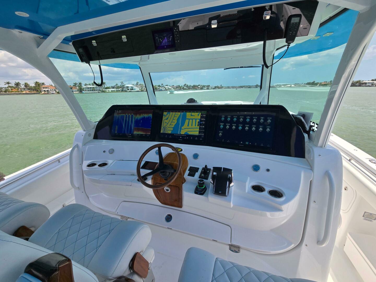 2024 HCB 65 Estrella - Image 19