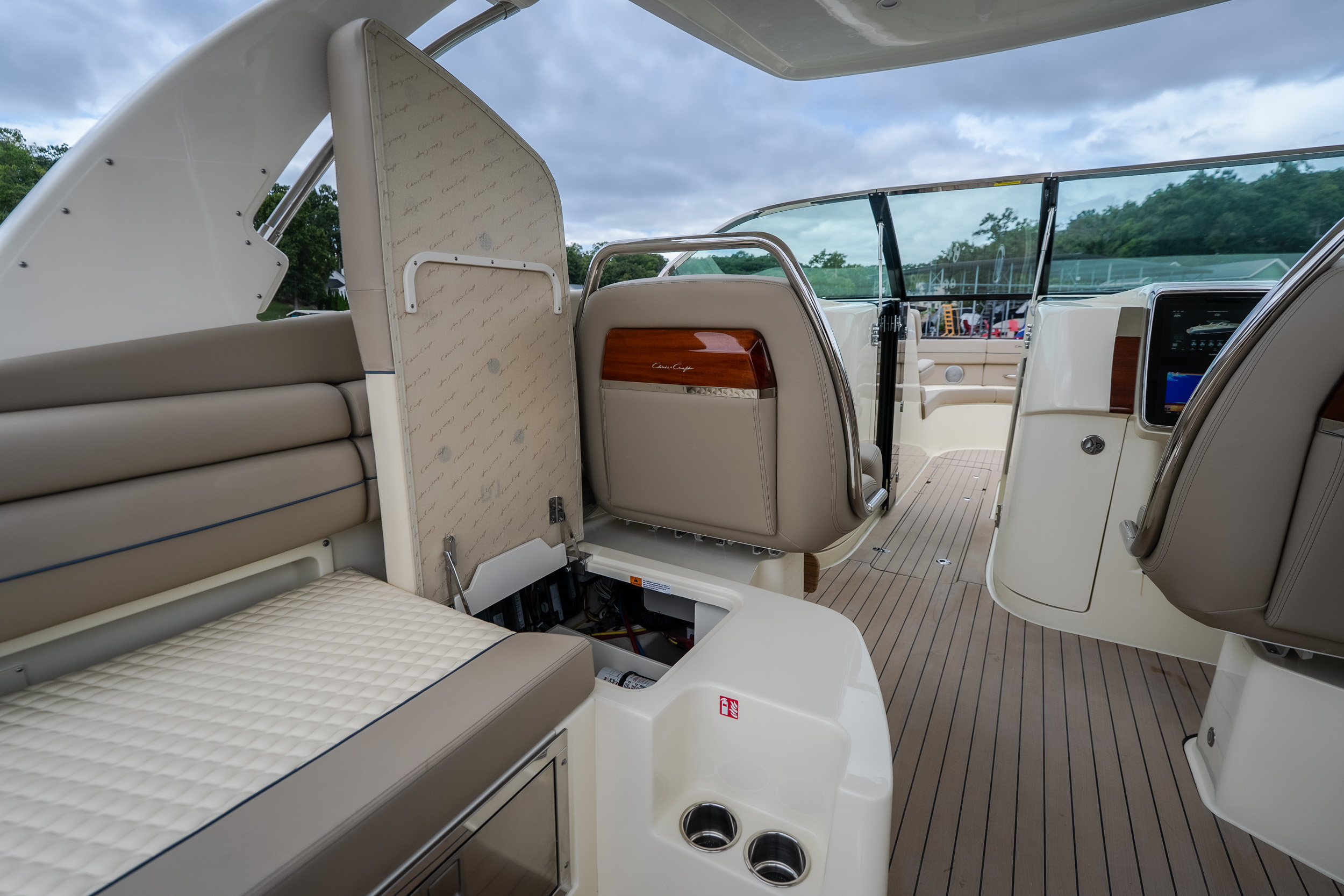 2027 Chris Craft Launch GT 35 ME - Image 66