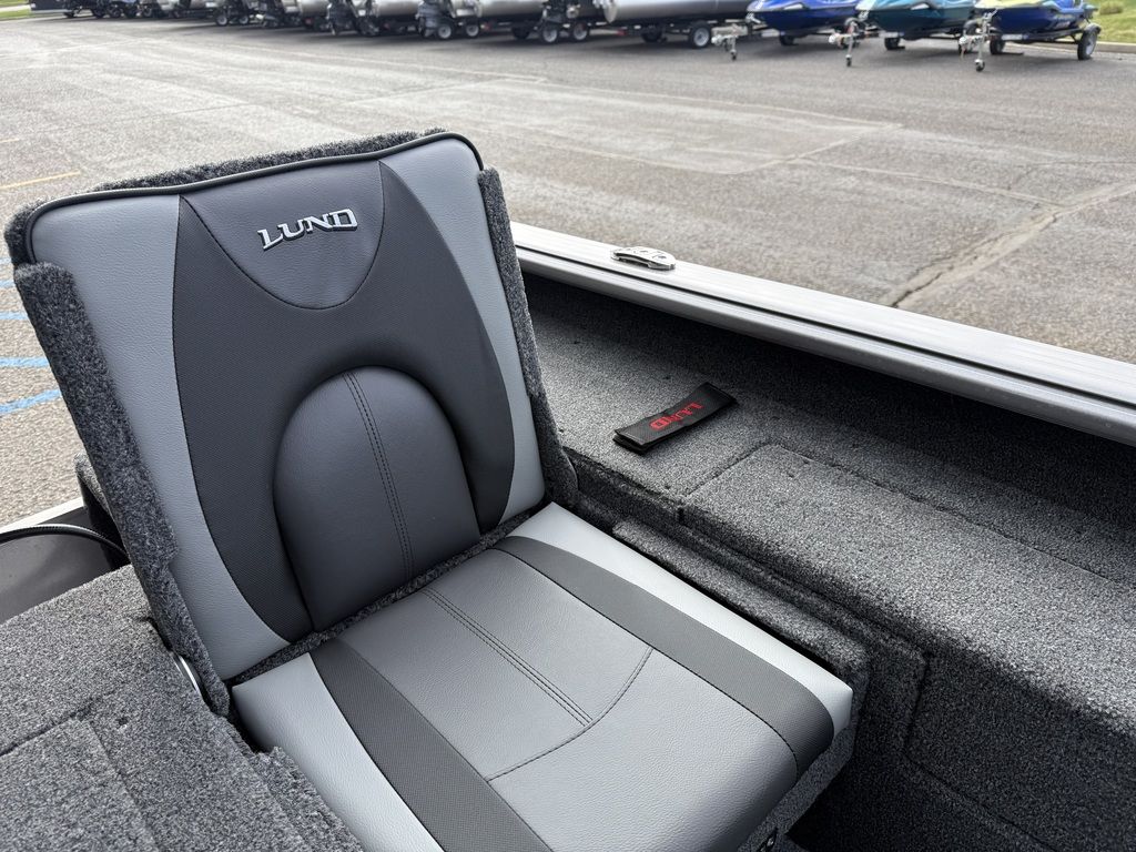 2026 Lund 2075 Impact XS Sport - Image 34