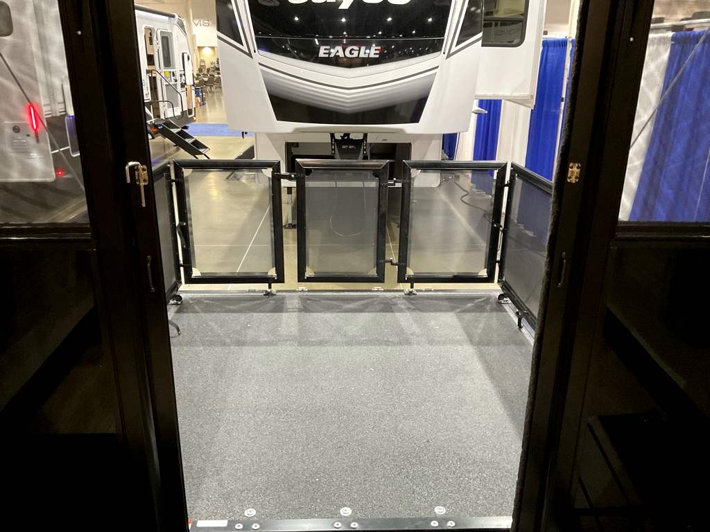 2026 JAYCO SEISMIC 214 - Image 28