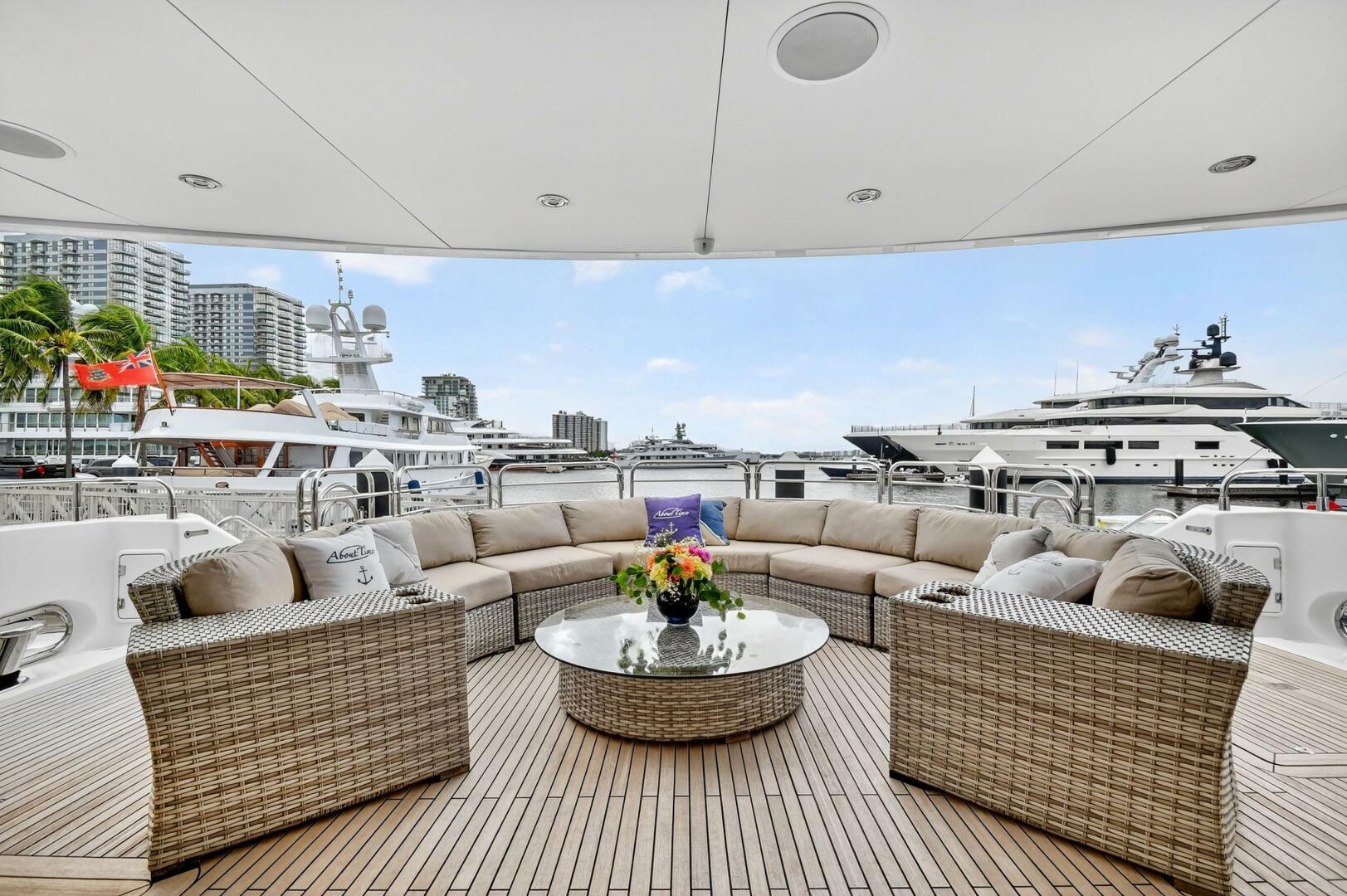 2010 Sunseeker 40m - Image 3