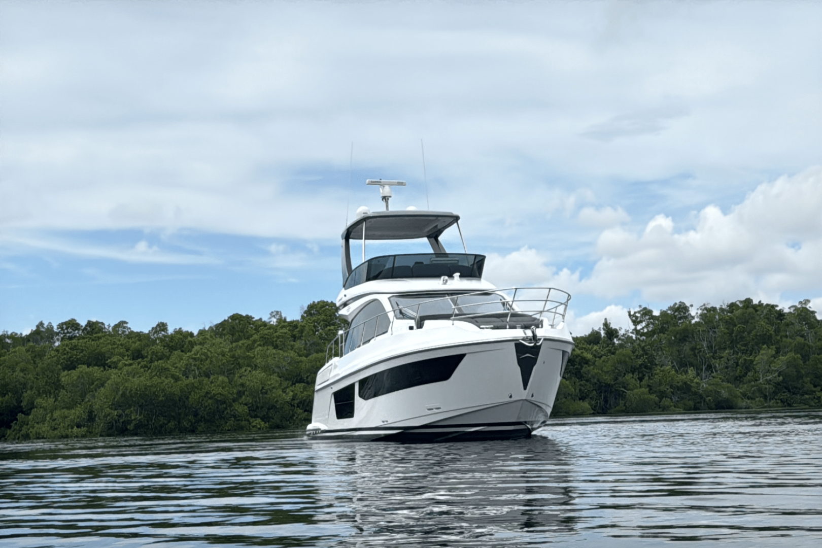 2023 Azimut Azimut 53 FLY Base - Image 6