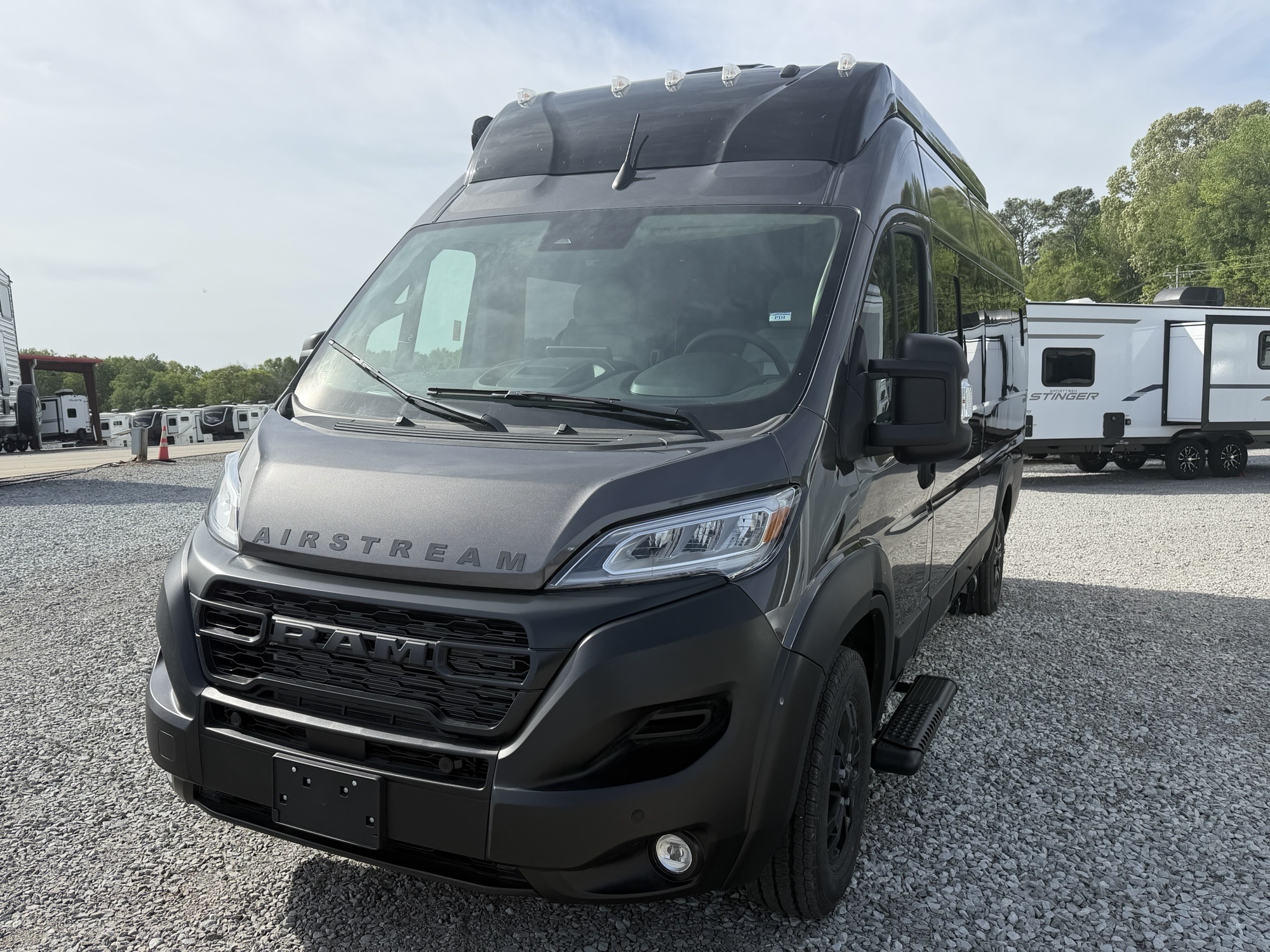 2026 AIRSTREAM RANGELINE POPTOP - Image 3