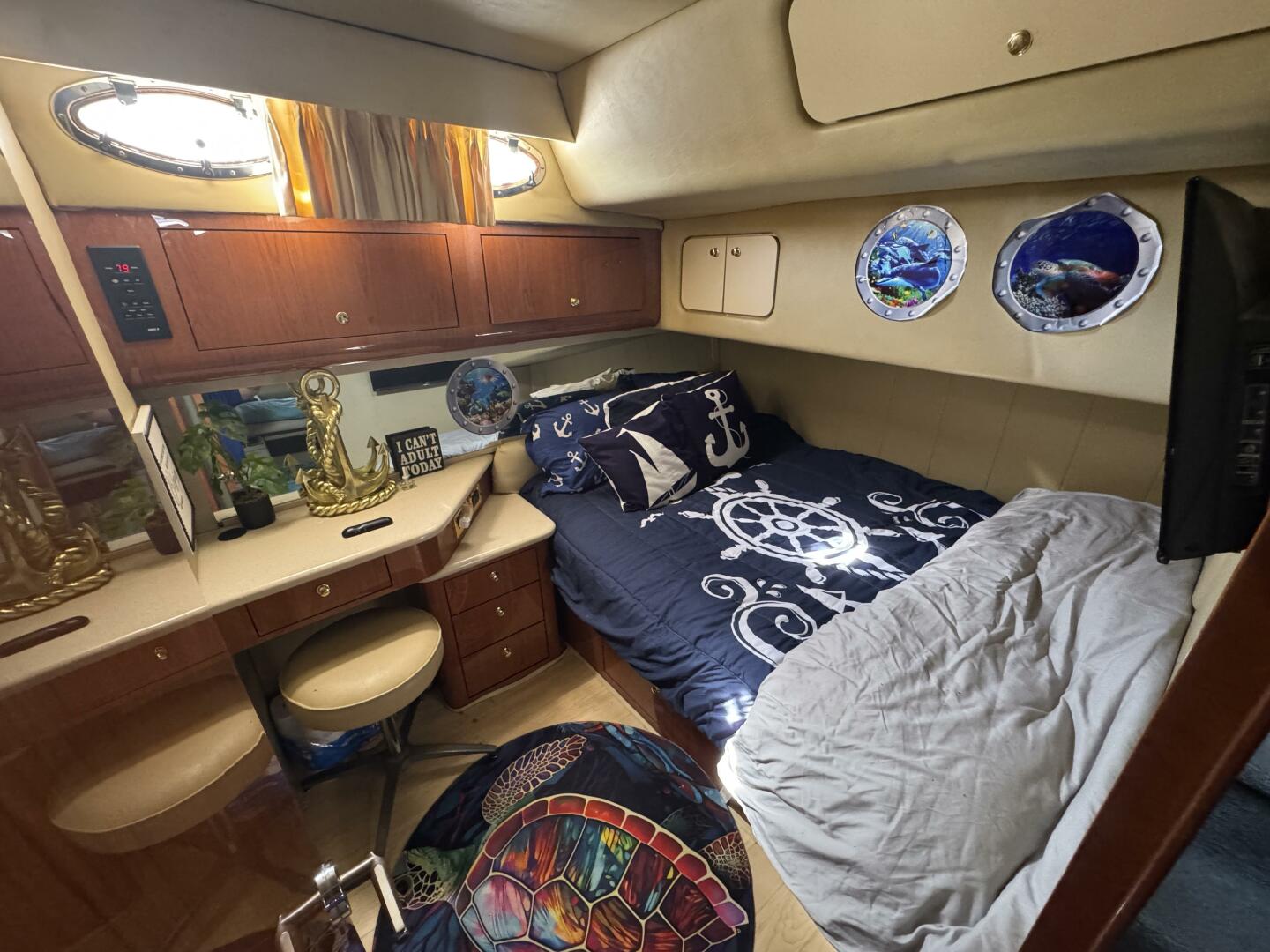 1998 Sea Ray 550 Sedan Bridge - Image 34