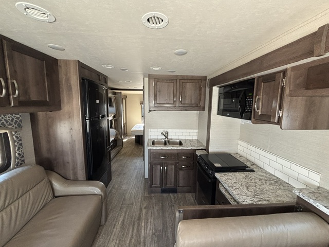 2018 Jayco Alante 31R - Image 16