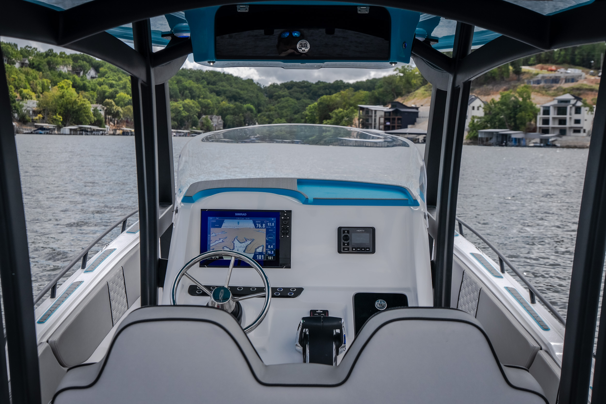 2024 Glasstream 328 PRO-XS - Image 15