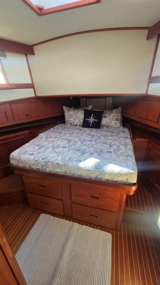 1997 Grand Banks 49 Classic - Image 47